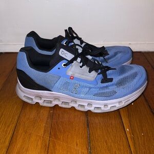 On Cloudrunner Women’s running shoes